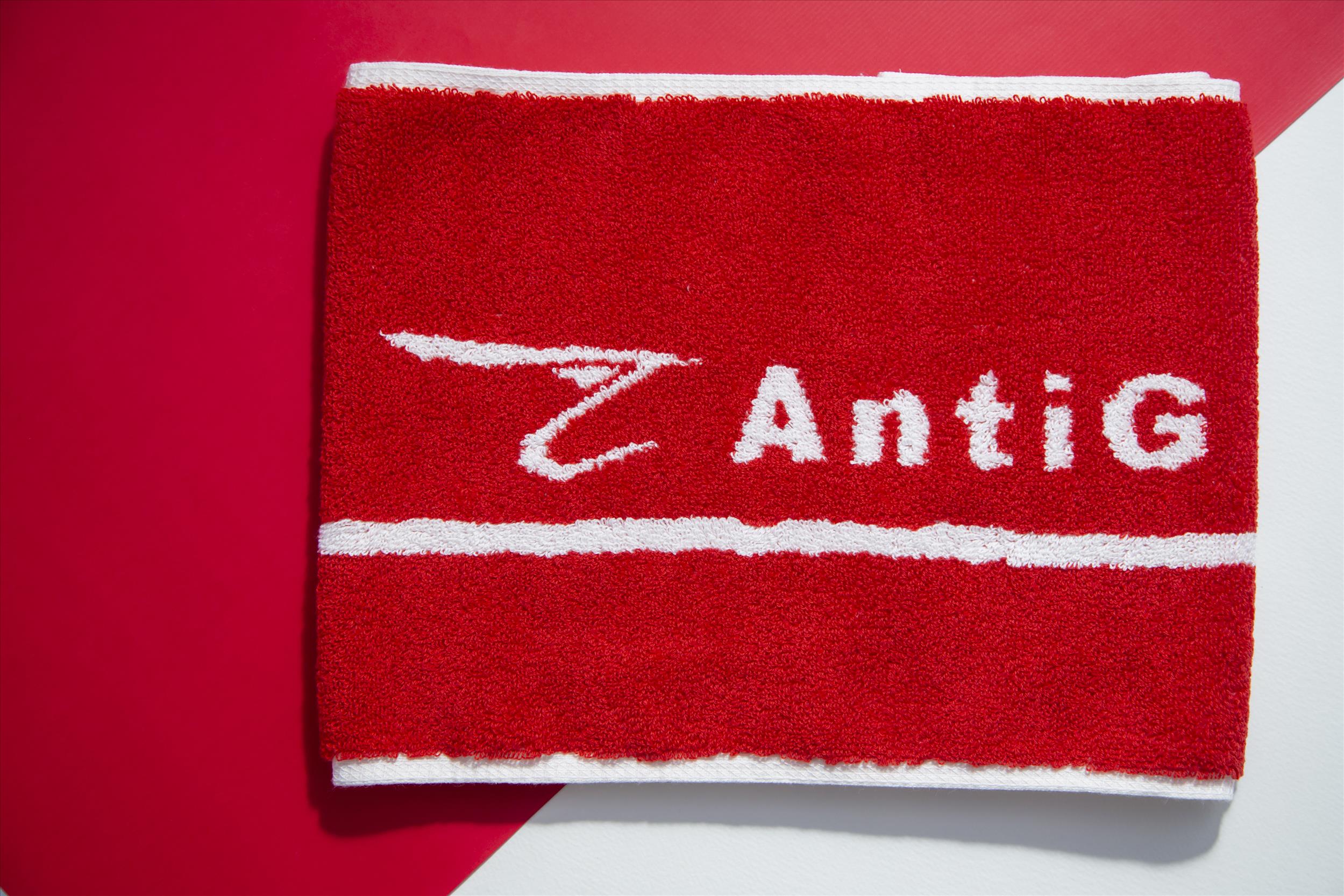 圍巾式運動毛巾AntiG ECG x Sports Towel​ ( 經典紅 )