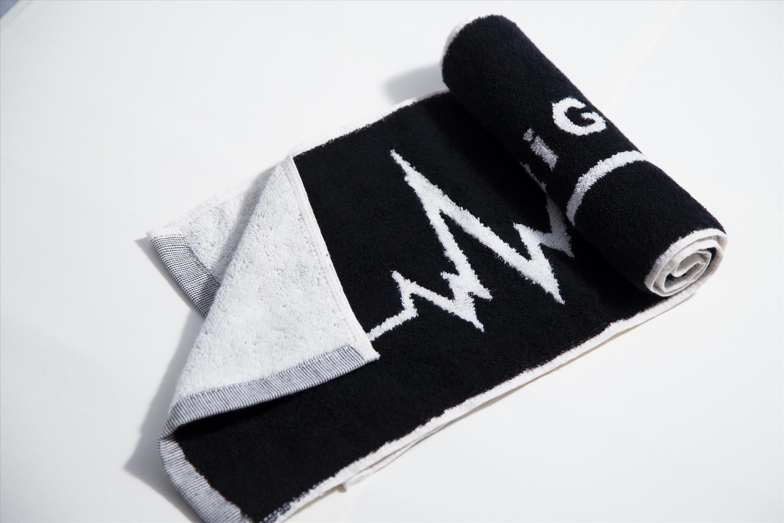 圍巾式運動毛巾AntiG ECG x Sports Towel​ ( 經典黑 )