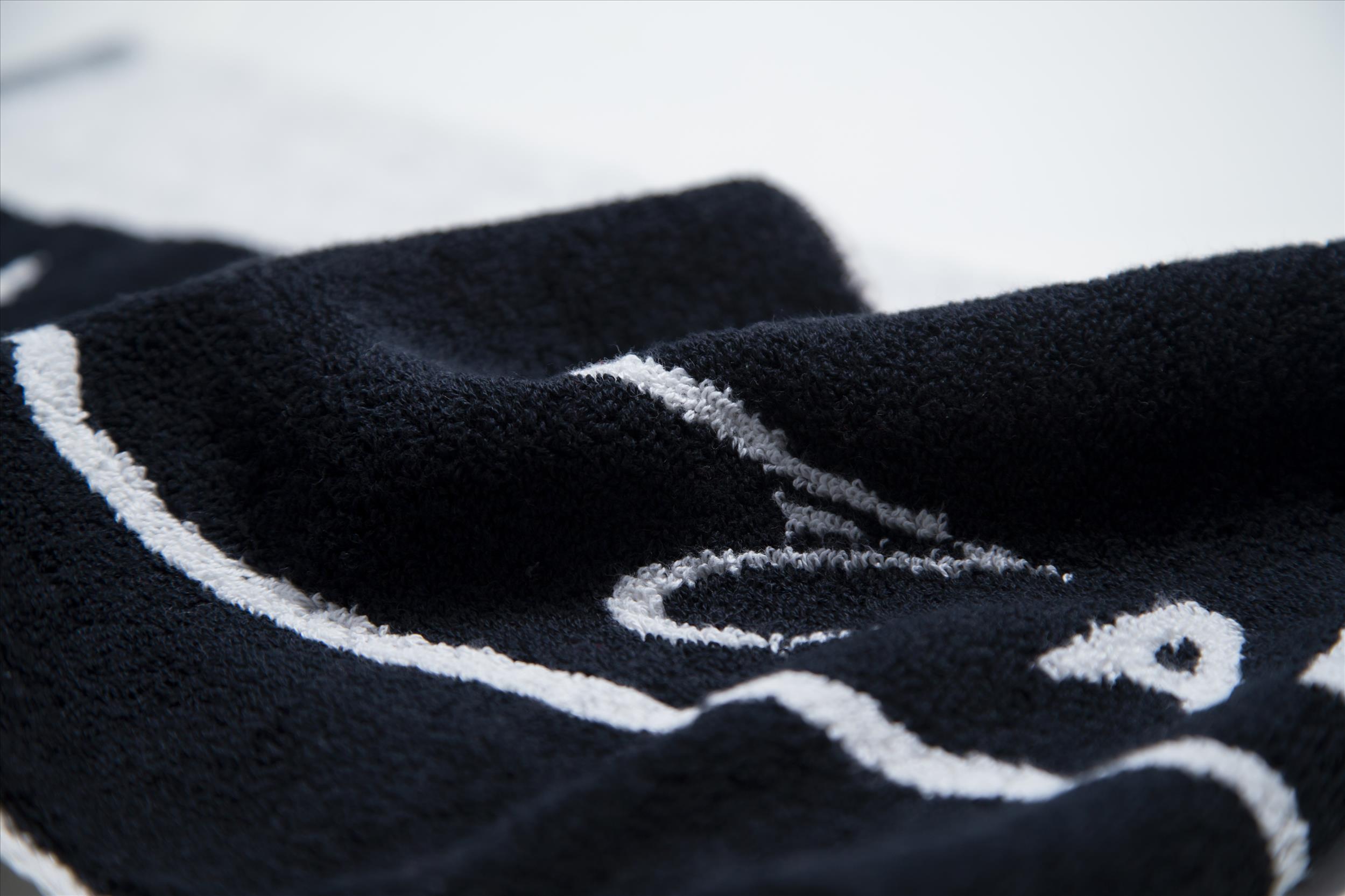 圍巾式運動毛巾AntiG ECG x Sports Towel​ ( 經典黑 )