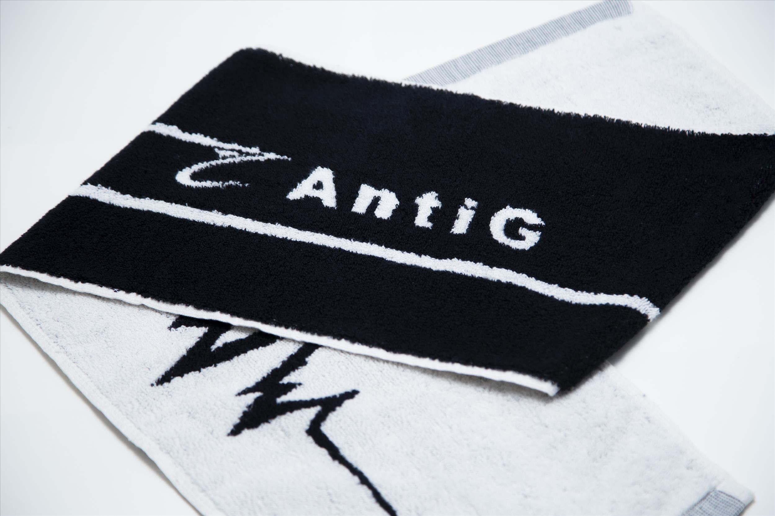 圍巾式運動毛巾AntiG ECG x Sports Towel​ ( 經典黑 )